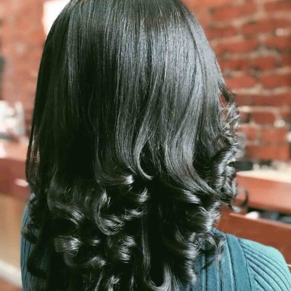 Blow out near me Brooklyn Center MN, hairdressers near me, hair braiding near me, beauty salon near me, best hair salons near me, hair stylist near me, black hair salons